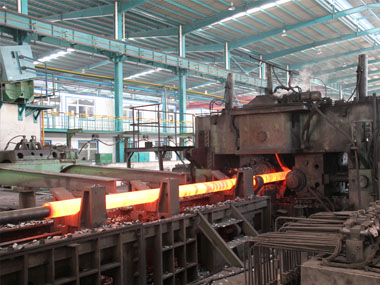 乌鲁木齐无缝钢管厂家生产线